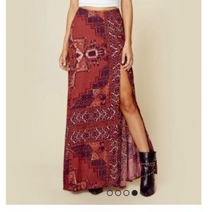 the Jetset diaries kilim maxi skirt new size XS